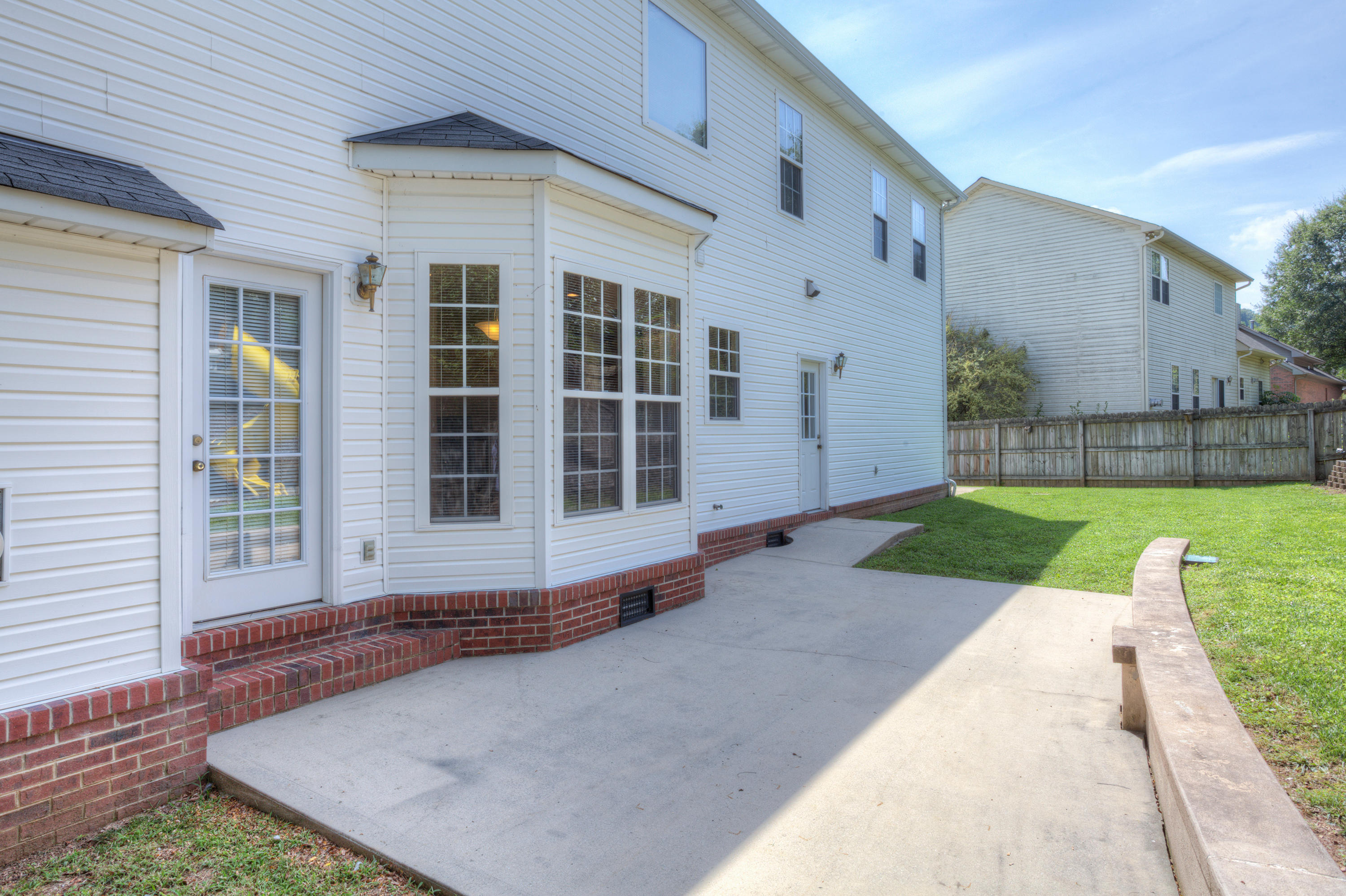 113 Capital Circle Oak Ridge, TN 37830 - Photo 36 of 40 Patio_006