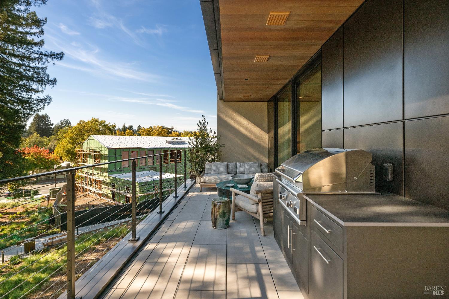 171 Sawmill Circle, Unit 304 Healdsburg, CA 95448 - Photo 16 of 28