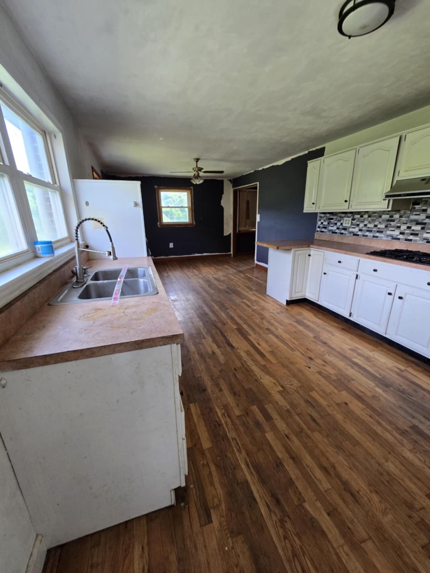 3040 Knobs Road Union, WV 24983 - Photo 10 of 22 Gallery Image 10