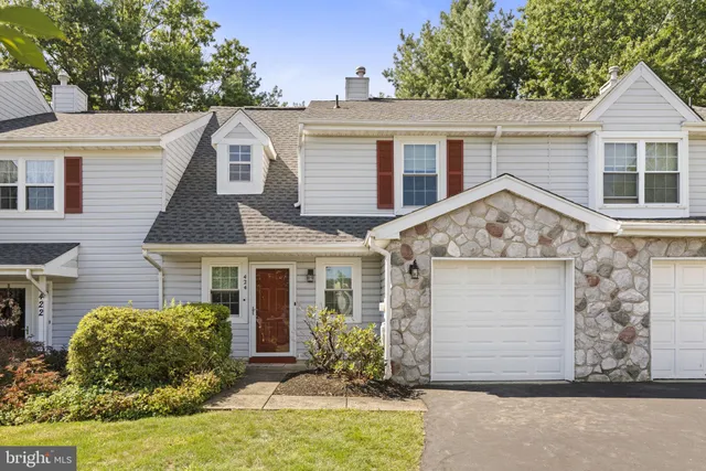 $2,750 | 424 Revere Drive, Southampton, PA 18966