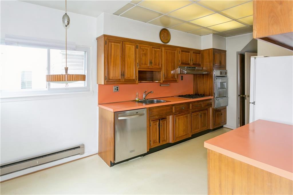 8020 Colonial Road Brooklyn, NY 11209 - Photo 14 of 33 Gallery Image 14
