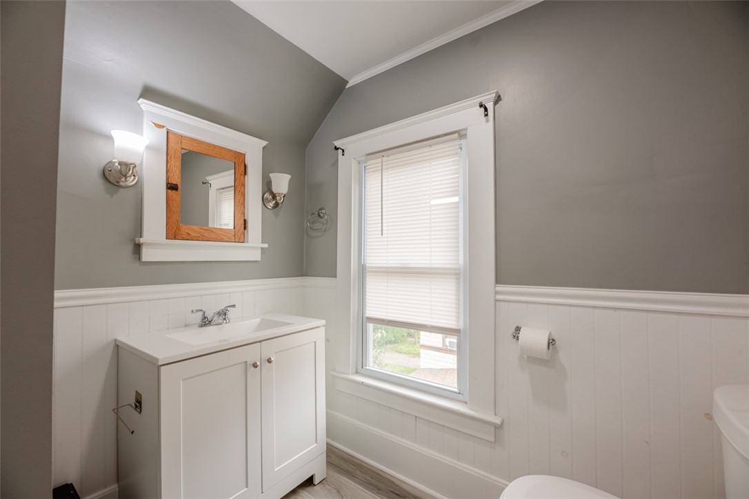 376 Barrington Street Rochester, NY 14607 - Photo 35 of 40 Gallery Image 35