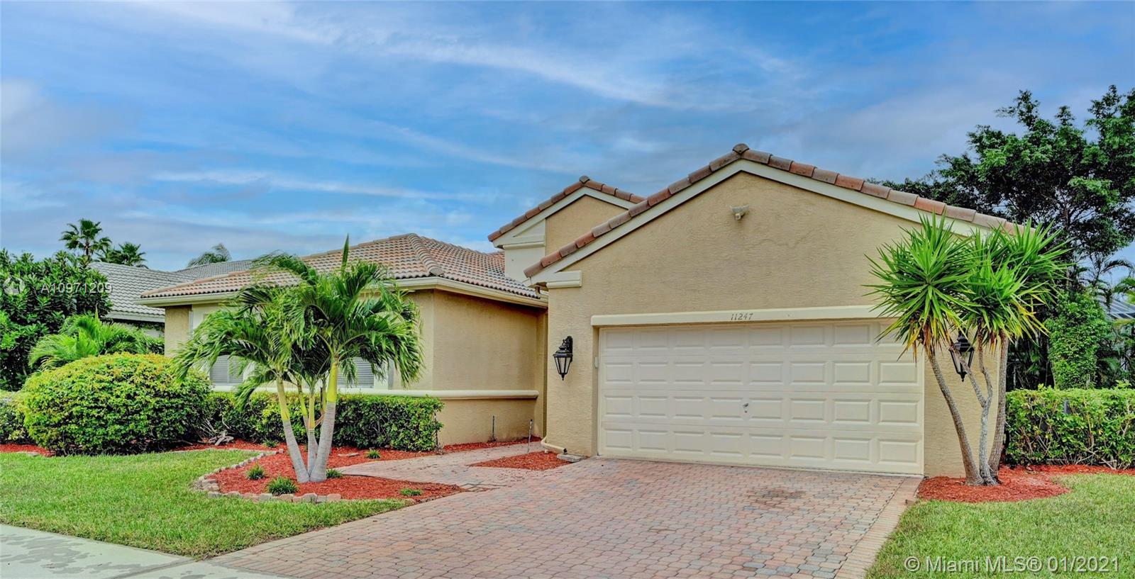 11247 Sea Grass Circle Boca Raton, FL 33498 - Photo 2 of 37