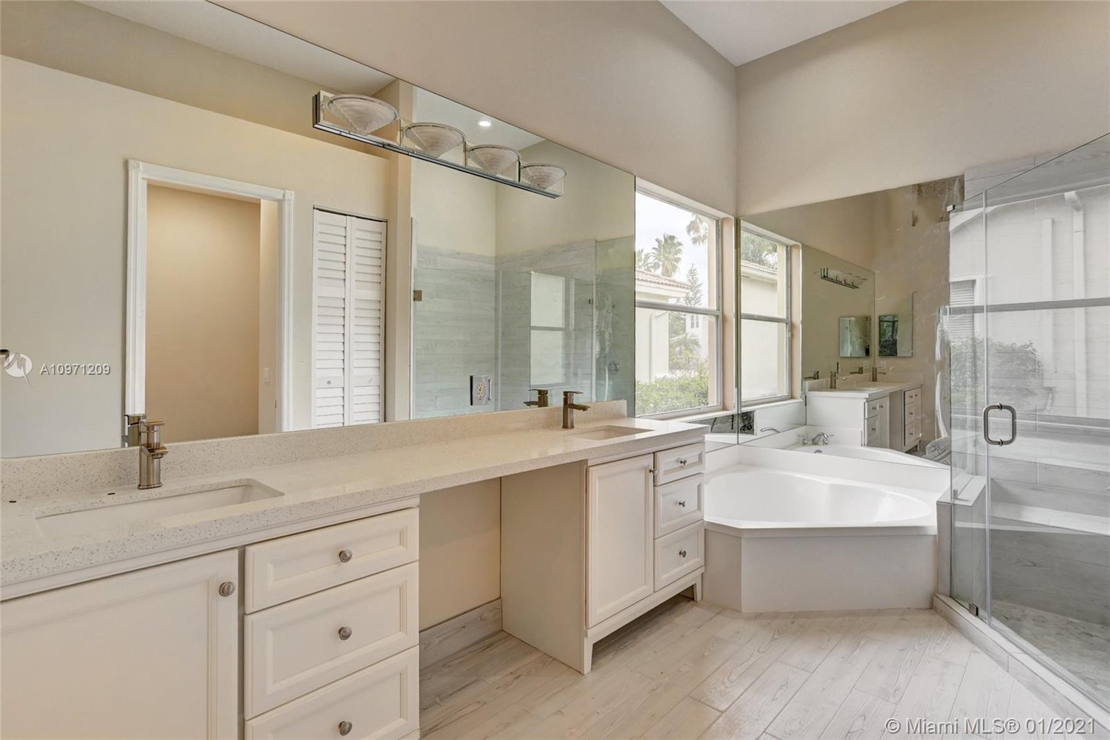 11247 Sea Grass Circle Boca Raton, FL 33498 - Photo 18 of 37