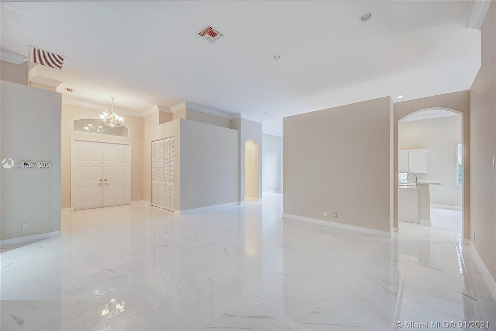 11247 Sea Grass Circle Boca Raton, FL 33498 - Photo 5 of 37