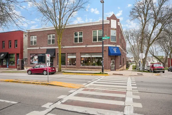 $389,900 | 1150 Williamson Street, Unit 204, Madison, WI 53703