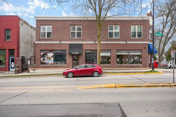 $399,900 | 1150 Williamson Street, Unit 204, Madison, WI 53703