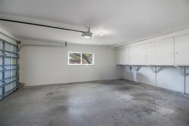 $2,750 | 5801 St Andrews Drive, Corpus Christi, TX 78413