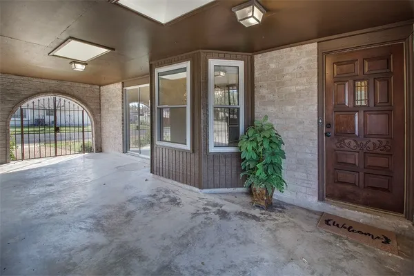 $2,500 | 5801 St Andrews Drive, Corpus Christi, TX 78413