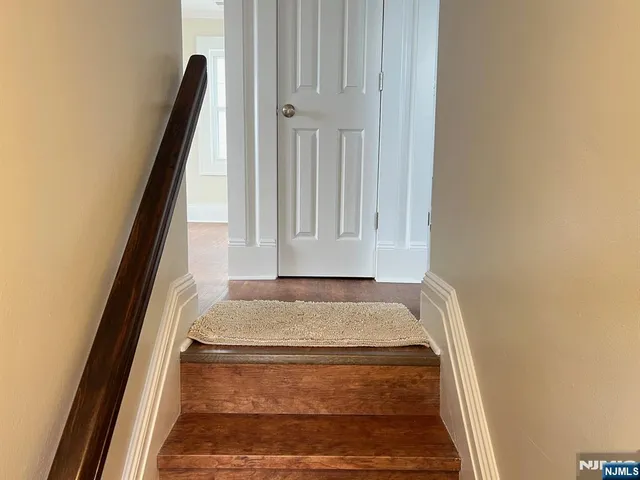 $3,000 | 324 2nd Street, Unit 2, Carlstadt, NJ 07072