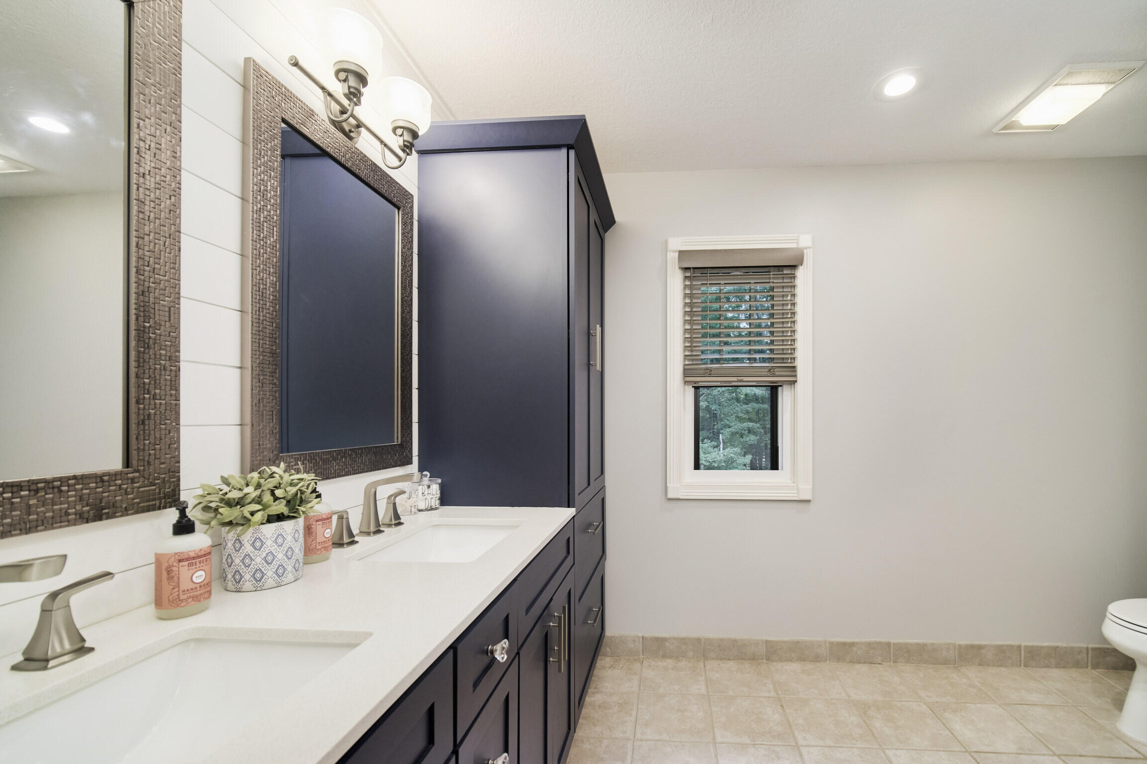 4455 West Fox Farm Road Manistee, MI 49660 - Photo 17 of 58 4455_W_Fox_Farm_Rd-35