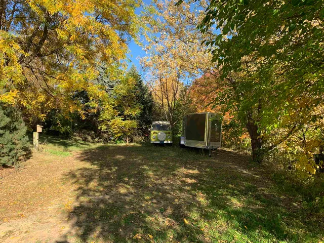 $2,400 | 6500 County Road K, Unit 2, Waunakee, WI 53597