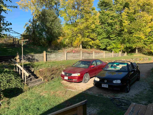 $2,400 | 6500 County Road K, Unit 2, Waunakee, WI 53597