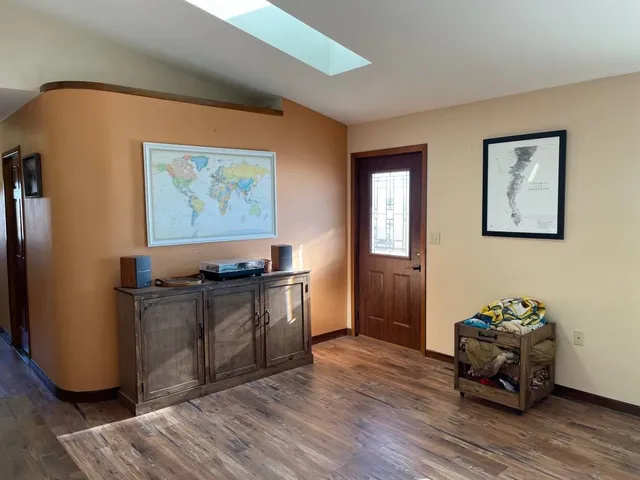 $2,400 | 6500 County Road K, Unit 2, Waunakee, WI 53597