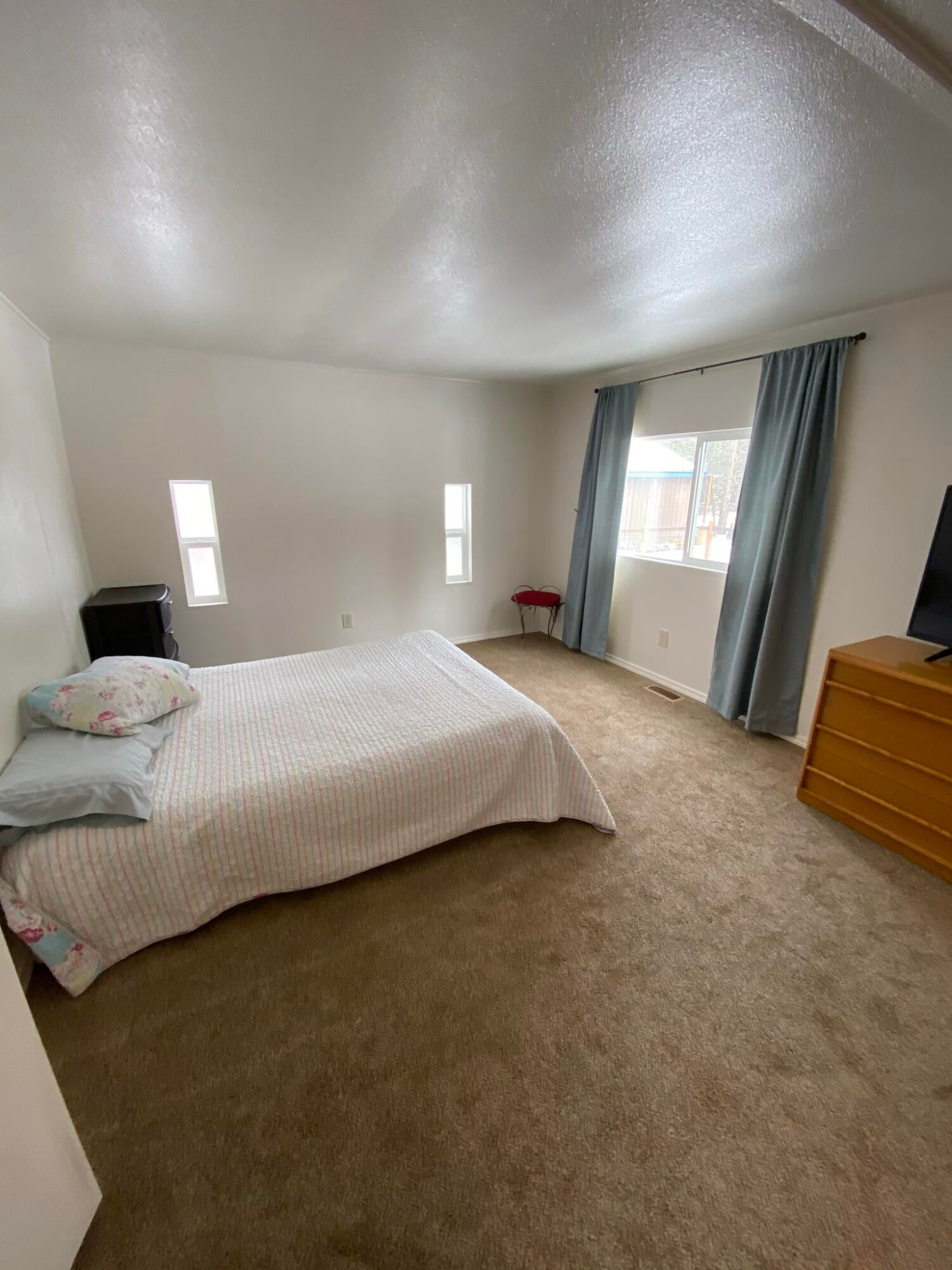 51354 Welch Road La Pine, OR 97739 - Photo 14 of 30 New carpet in Master