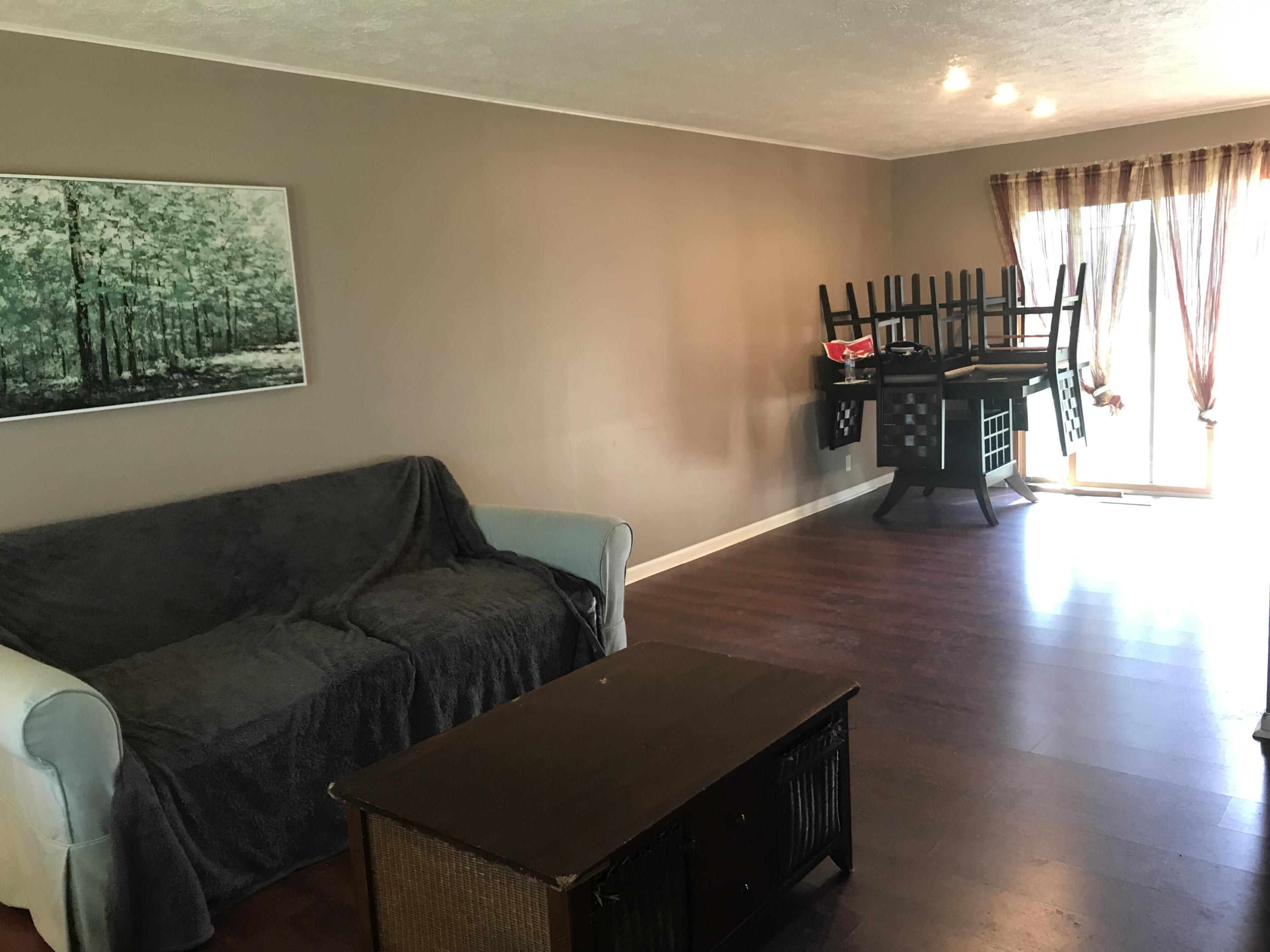 7829 Cedarcrest Road Knoxville, TN 37938 - Photo 3 of 15 58D7A4F8-28EB-40E6-B7E5-ED23AA644BB0