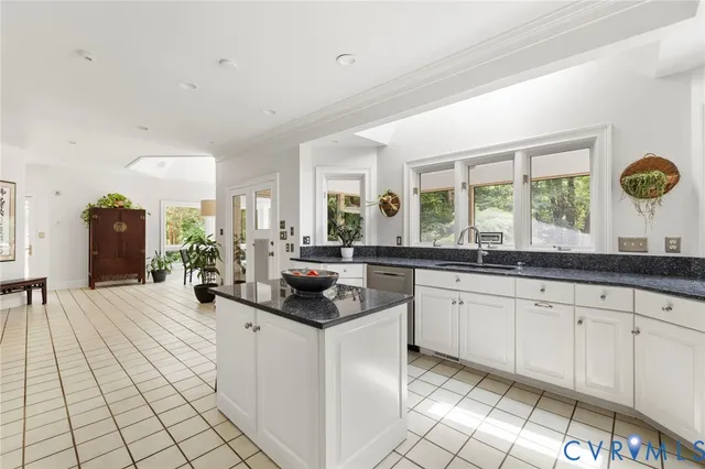 $1,535,000 | 2125 Strawberry Run, Crozier, VA 23039