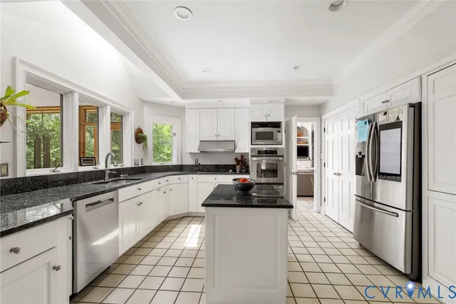 $1,535,000 | 2125 Strawberry Run, Crozier, VA 23039