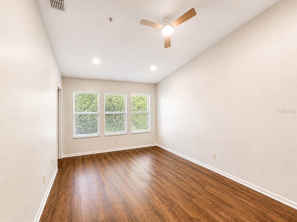 3151 Sinclair Street, Unit 104 Orlando, FL 32835 - Photo 15 of 30