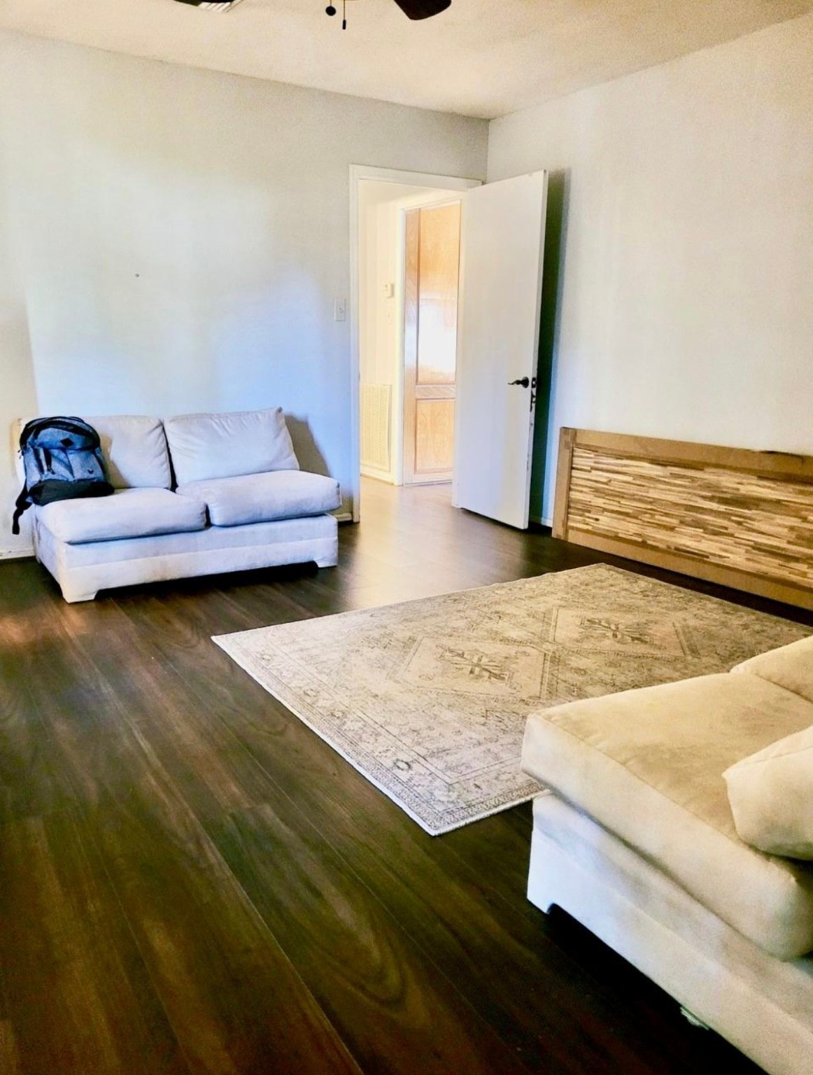 10211 Kerr Lane Conroe, TX 77385 - Photo 23 of 25 a view of a living room