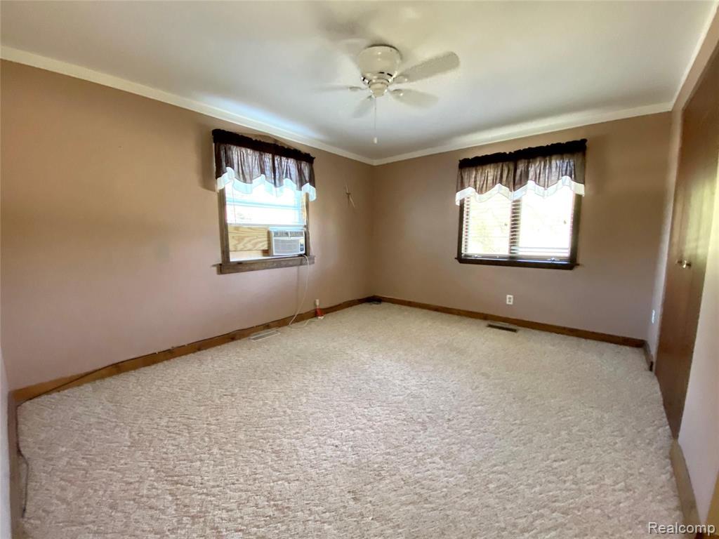 5981 Rattle Run Road St. Clair, MI 48079 - Photo 11 of 41