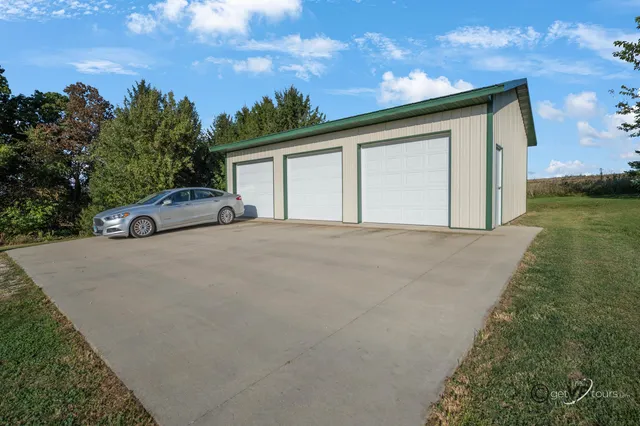 $479,900 | 12349 Highway 78, Mount Carroll, IL 61053