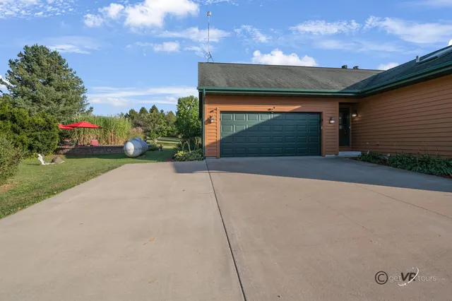 $479,900 | 12349 Highway 78, Mount Carroll, IL 61053