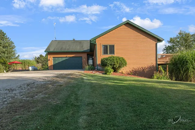 $479,900 | 12349 Highway 78, Mount Carroll, IL 61053