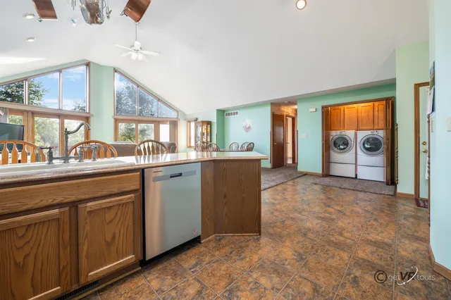 $479,900 | 12349 Highway 78, Mount Carroll, IL 61053