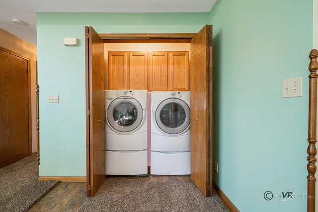 $479,900 | 12349 Highway 78, Mount Carroll, IL 61053