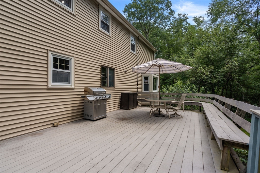 11 Bacon Road Framingham, MA 01701 - Photo 32 of 34 Gallery Image 32