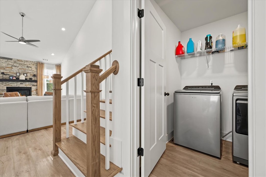 215 Founders Boulevard Central, SC 29630 - Photo 22 of 50 Mudroom from garage.