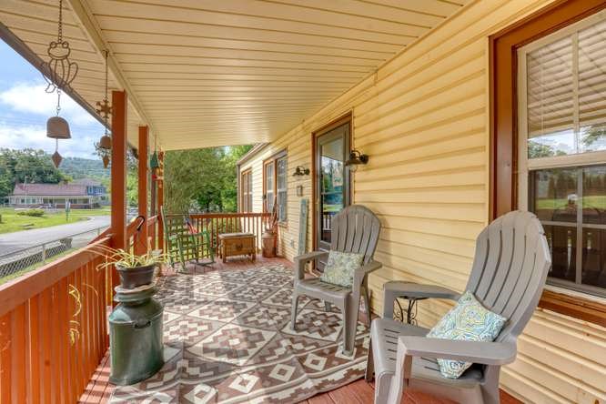 819 Valley River Avenue Murphy, NC 28906 - Photo 5 of 35