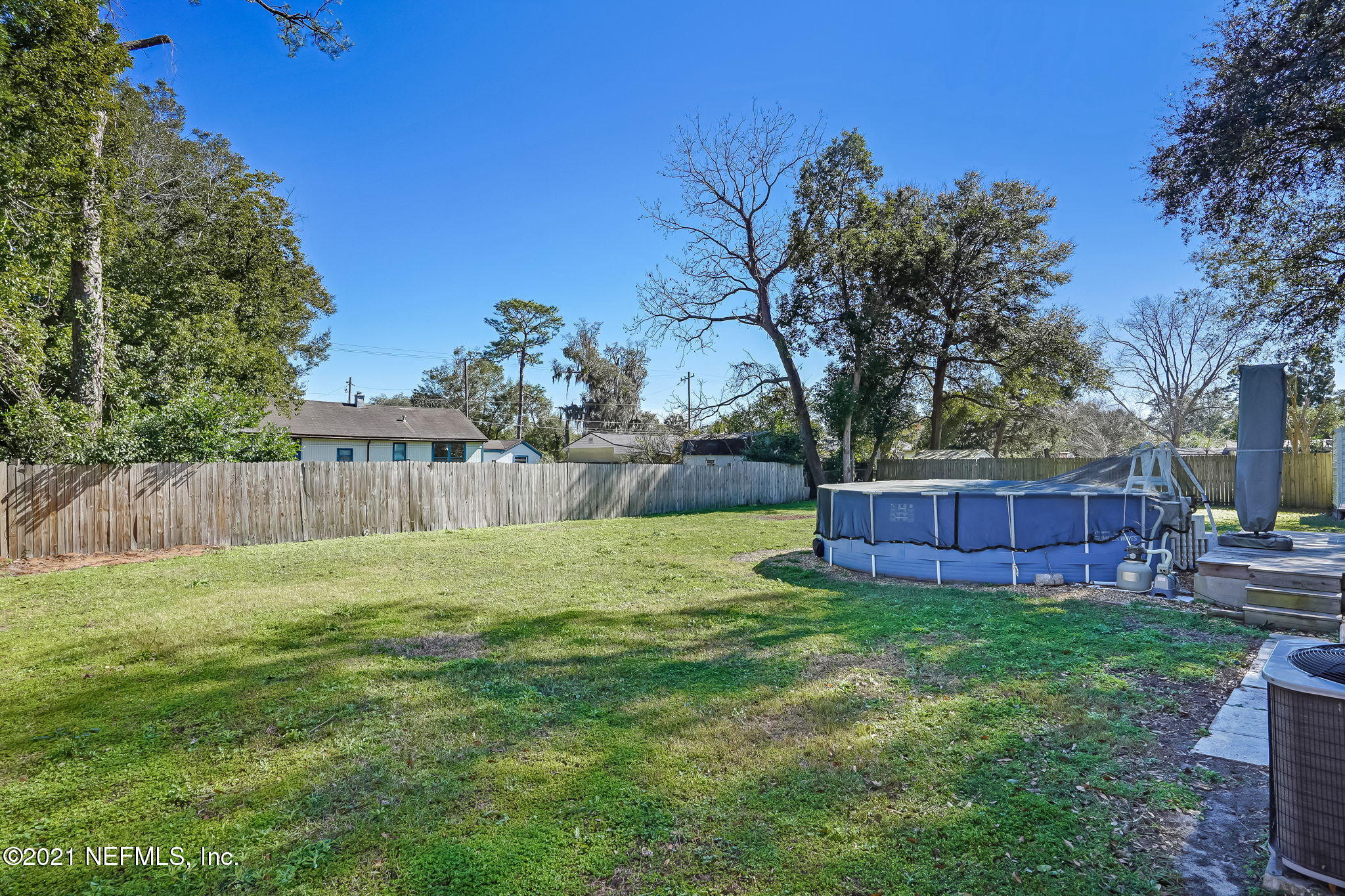 217 Sapelo Road Jacksonville, FL 32216 - Photo 32 of 42 Backyard