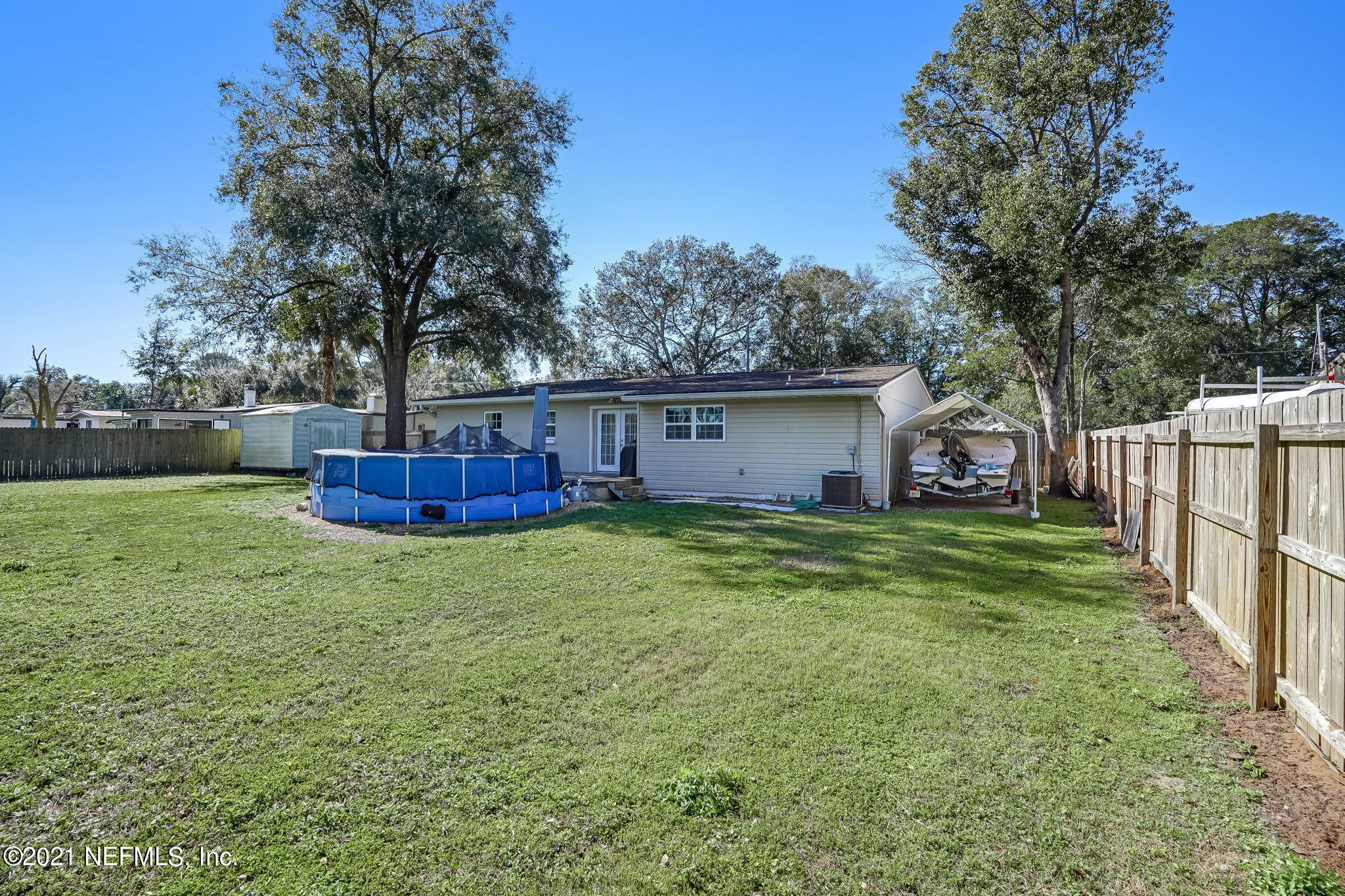 217 Sapelo Road Jacksonville, FL 32216 - Photo 39 of 42 Yard & Pool