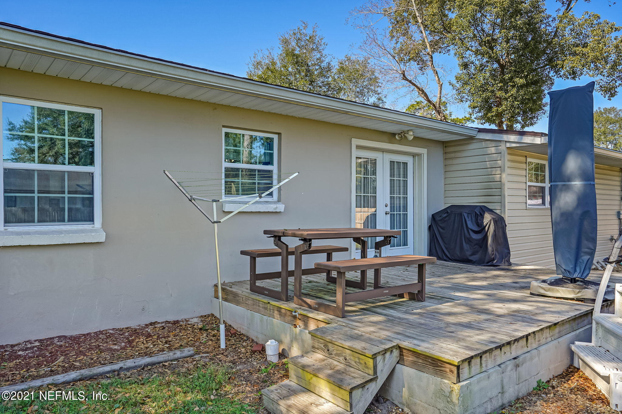 217 Sapelo Road Jacksonville, FL 32216 - Photo 41 of 42 Deck
