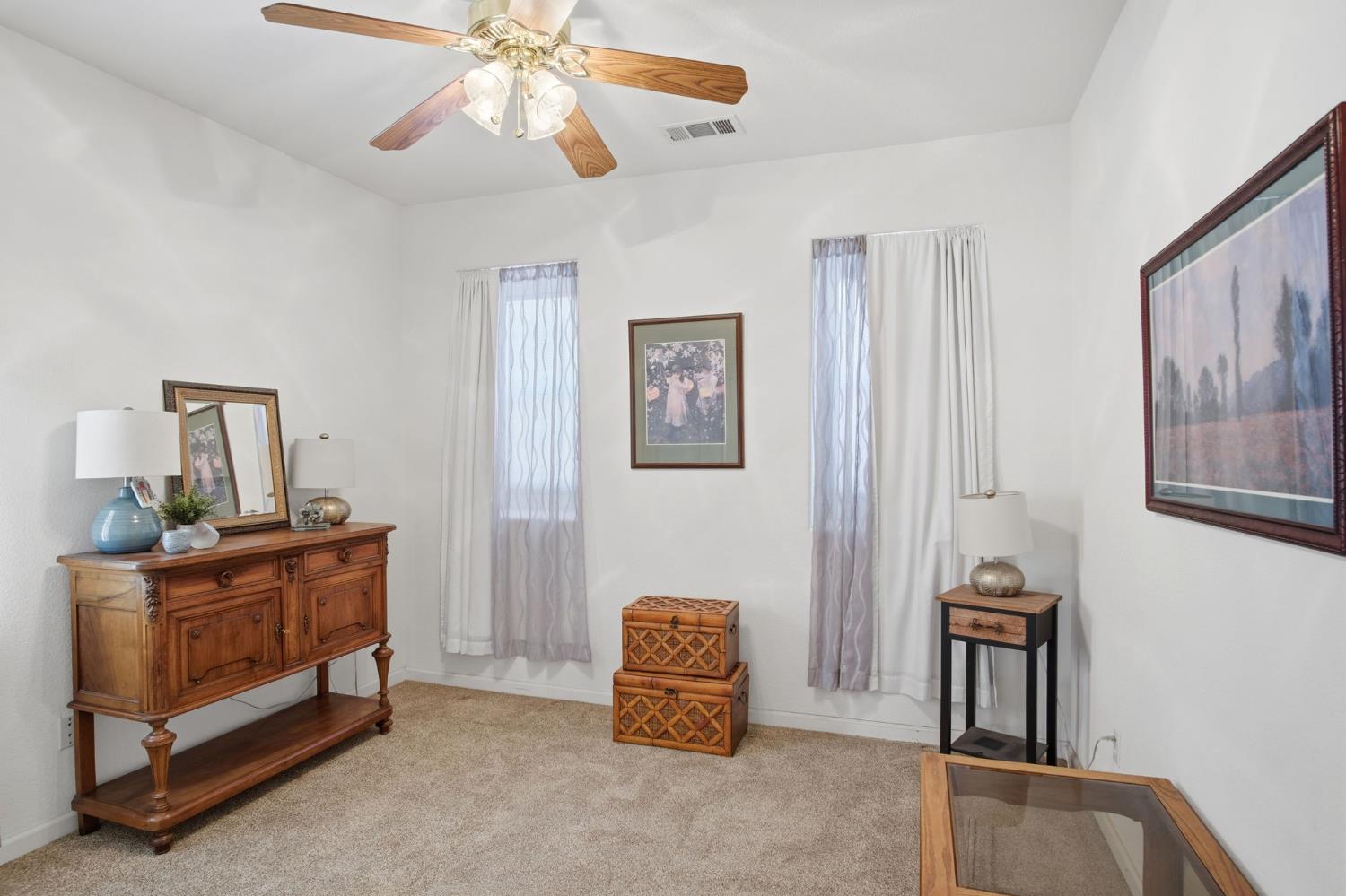 1950 Trail Way Turlock, CA 95382 - Photo 25 of 34