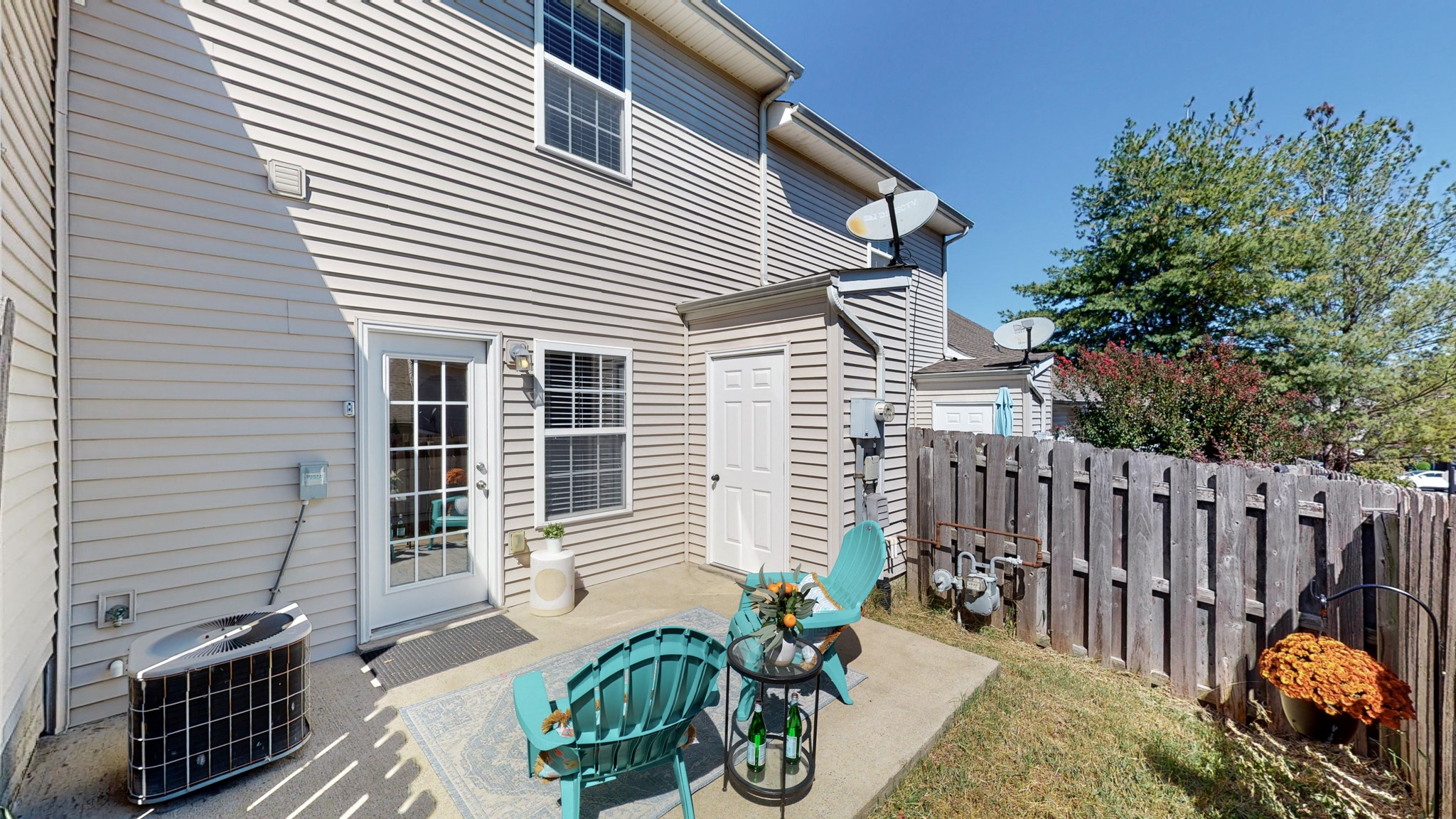 1101 Downs Boulevard, Unit 93 Franklin, TN 37064 - Photo 16 of 38 a view of a two chairs in the patio
