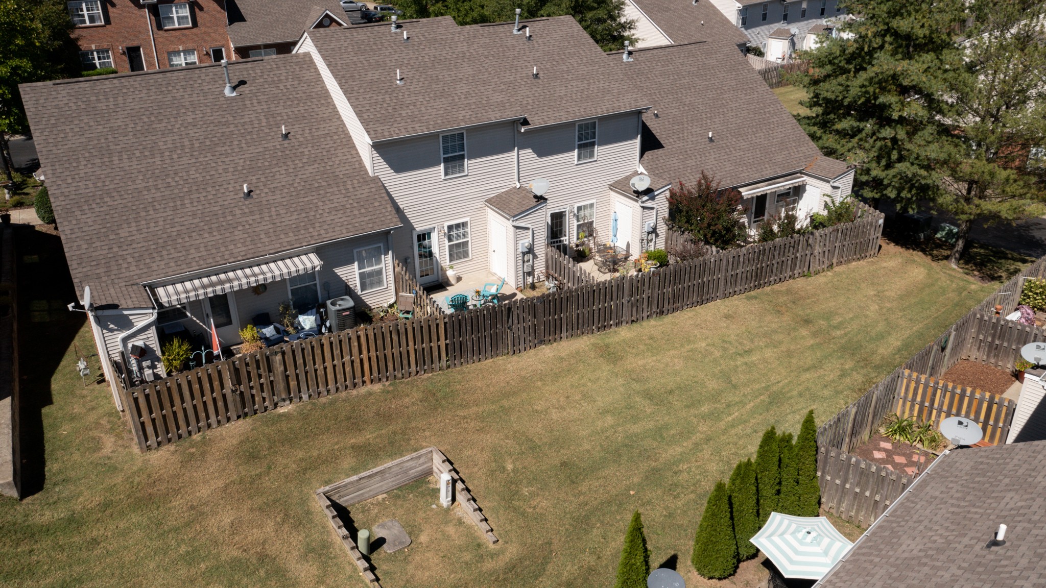 1101 Downs Boulevard, Unit 93 Franklin, TN 37064 - Photo 36 of 38 an aerial view of a house with a yard