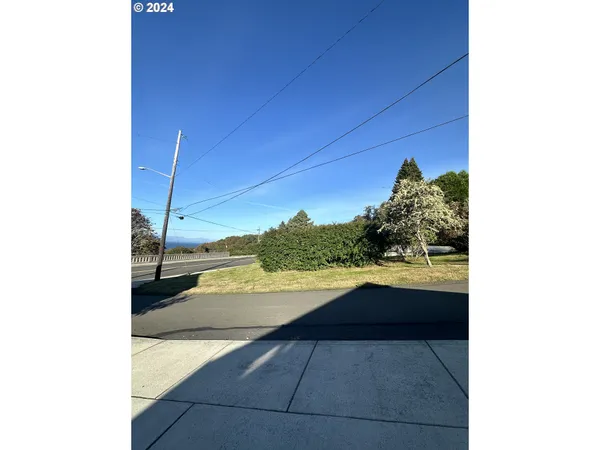 a view of a sitting area in a yard
