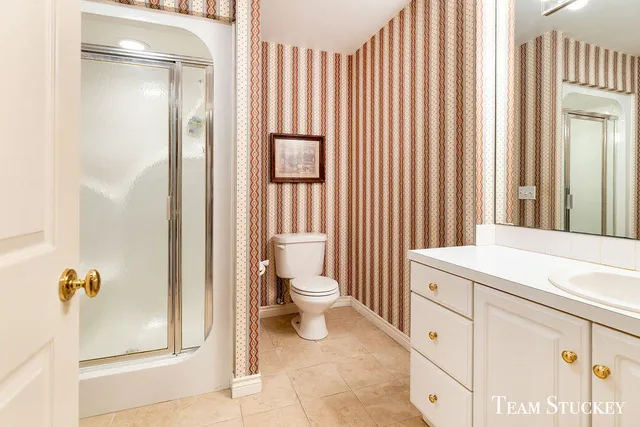 $690,000 | 8550 Garbow Court, Alto, MI 49302