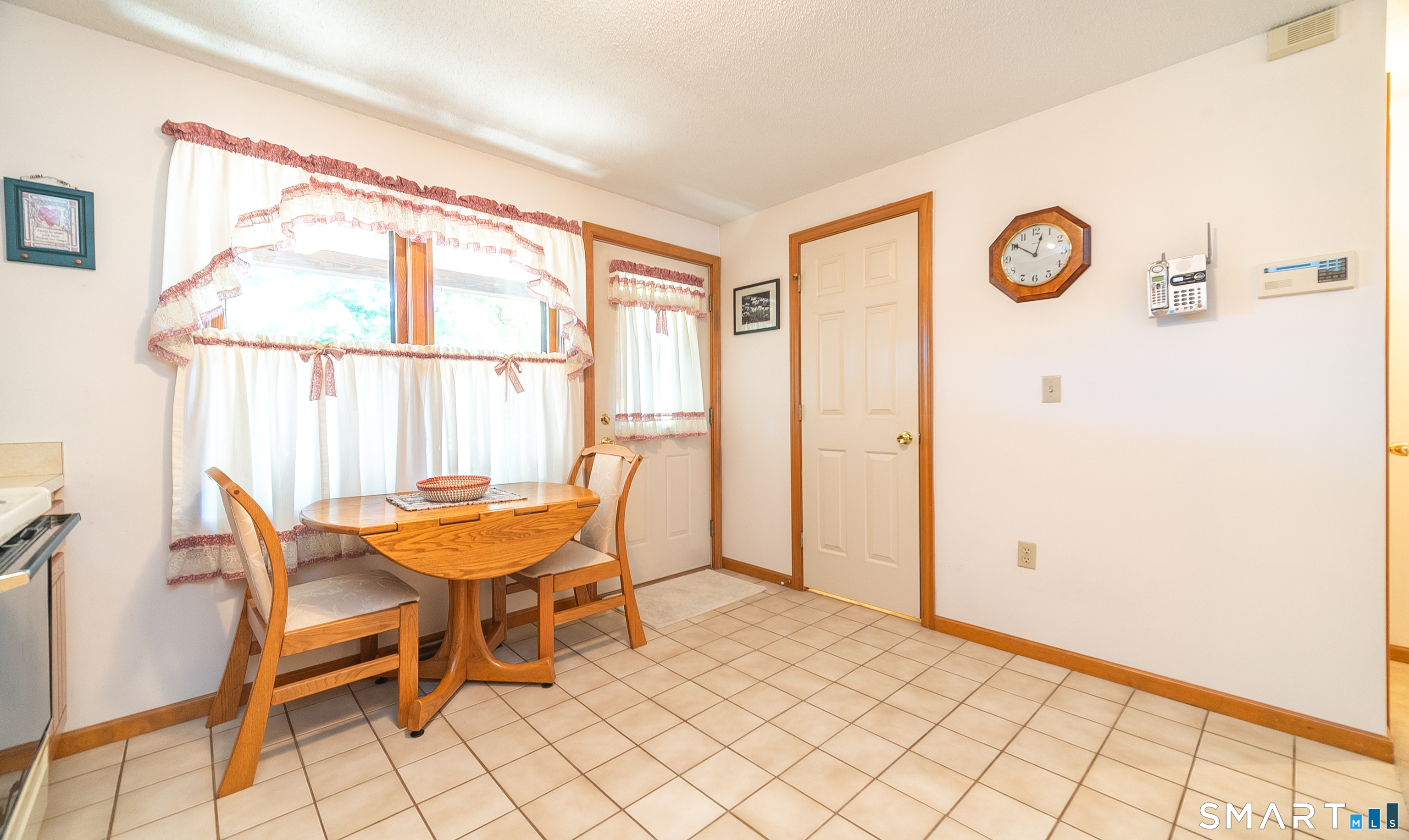 690 North Colony Road, Unit 2 Meriden, CT 06450 - Photo 12 of 27 Gallery Image 12