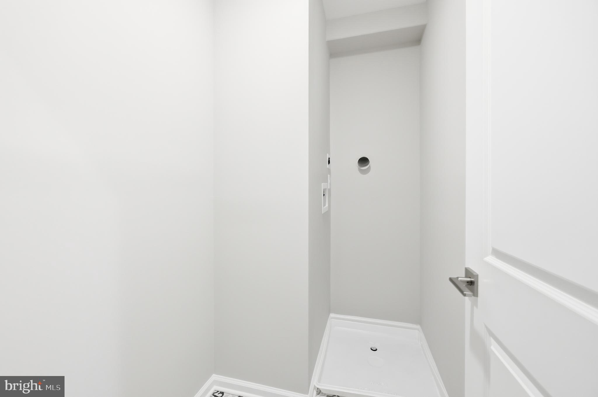 703 East Preston Street Baltimore, MD 21202 - Photo 16 of 26 a bathroom with a sink