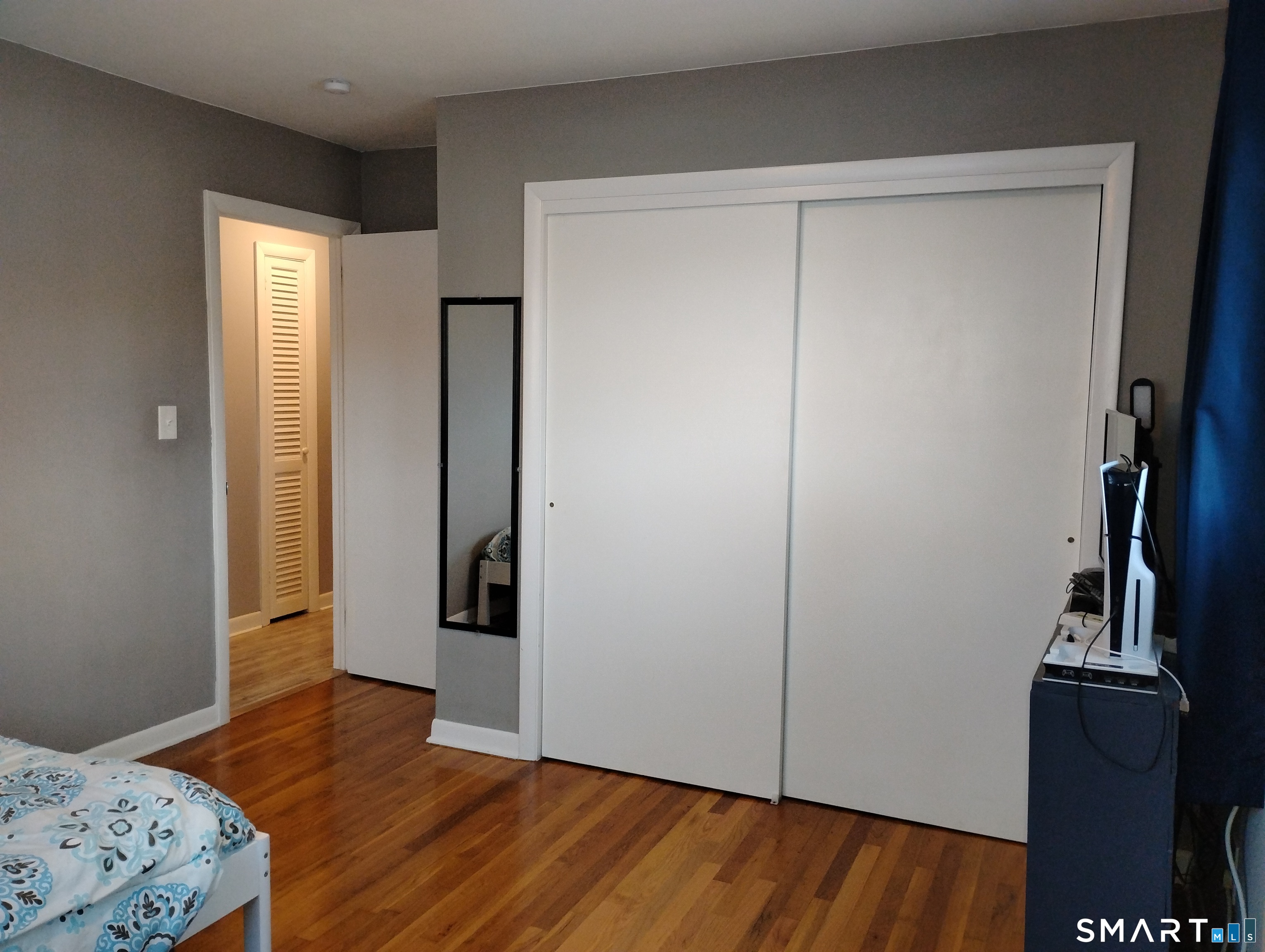 183 Amity Street Meriden, CT 06450 - Photo 22 of 40