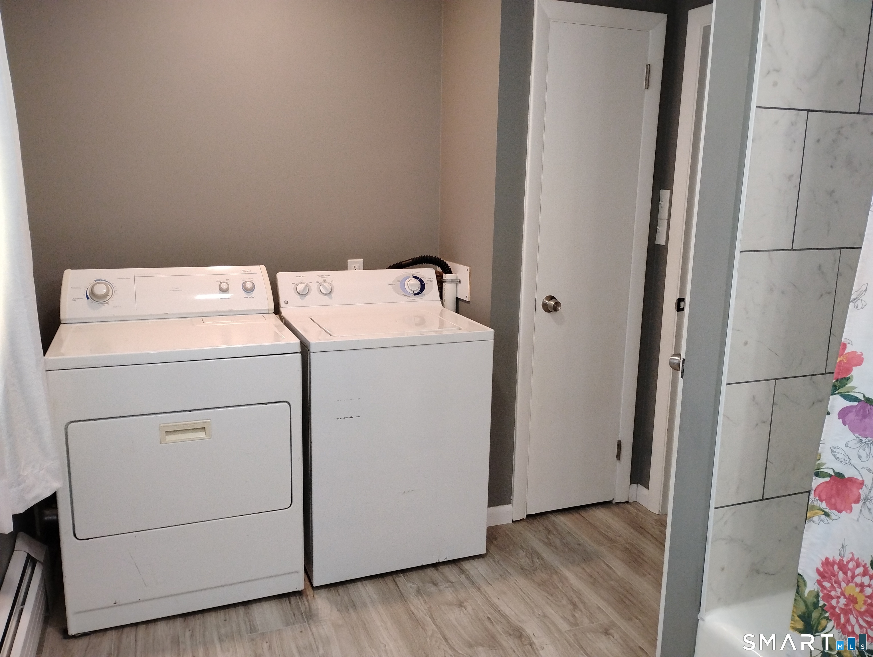 183 Amity Street Meriden, CT 06450 - Photo 32 of 40