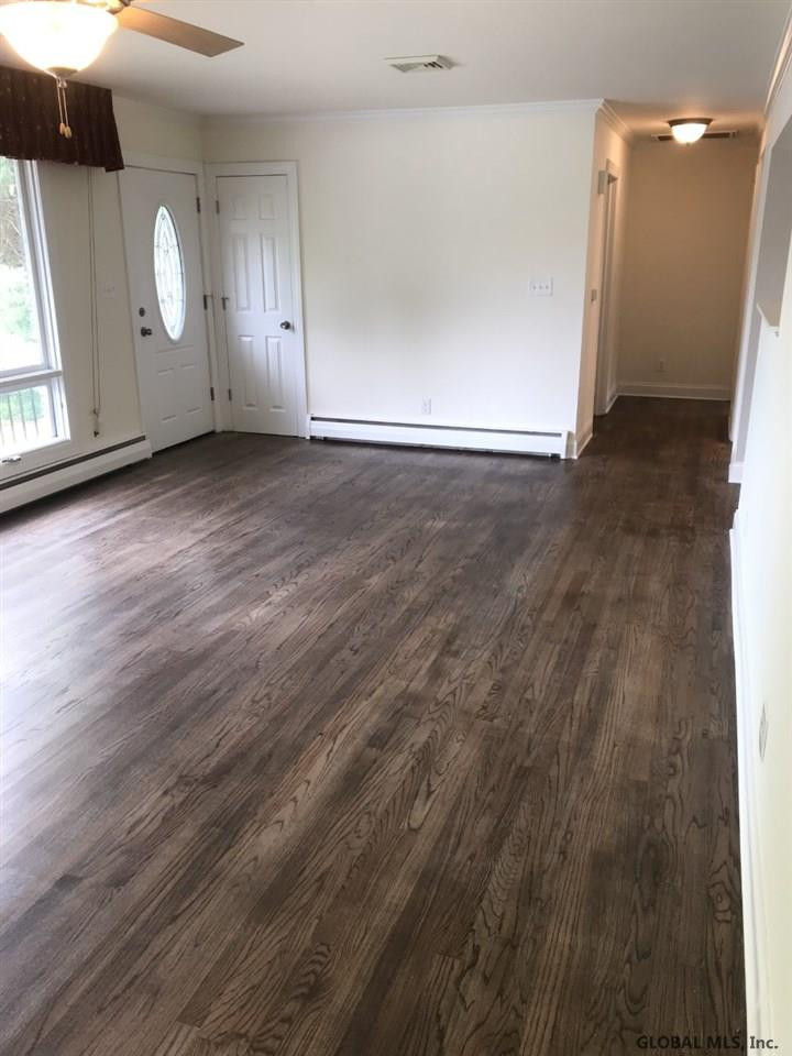 4312 Consaul Road Niskayuna, NY 12304 - Photo 9 of 19 Photo 9