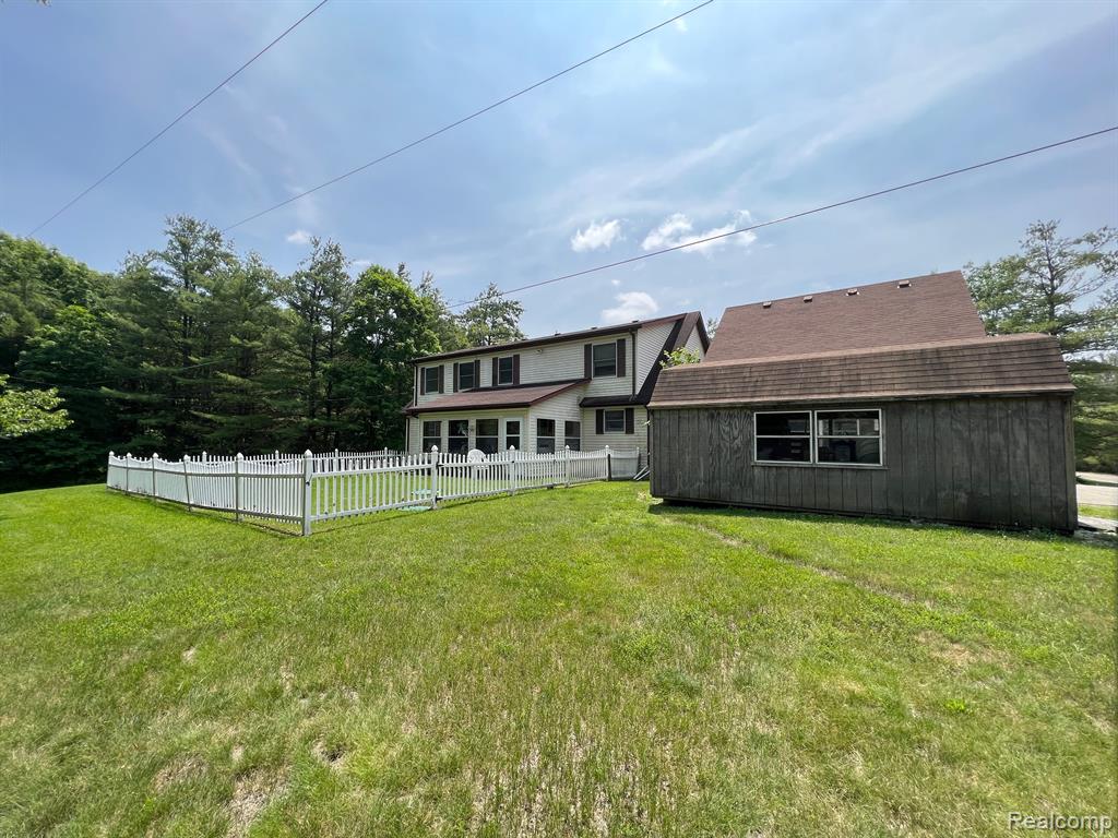 6840 Rattle Run Road St. Clair, MI 48079 - Photo 11 of 49
