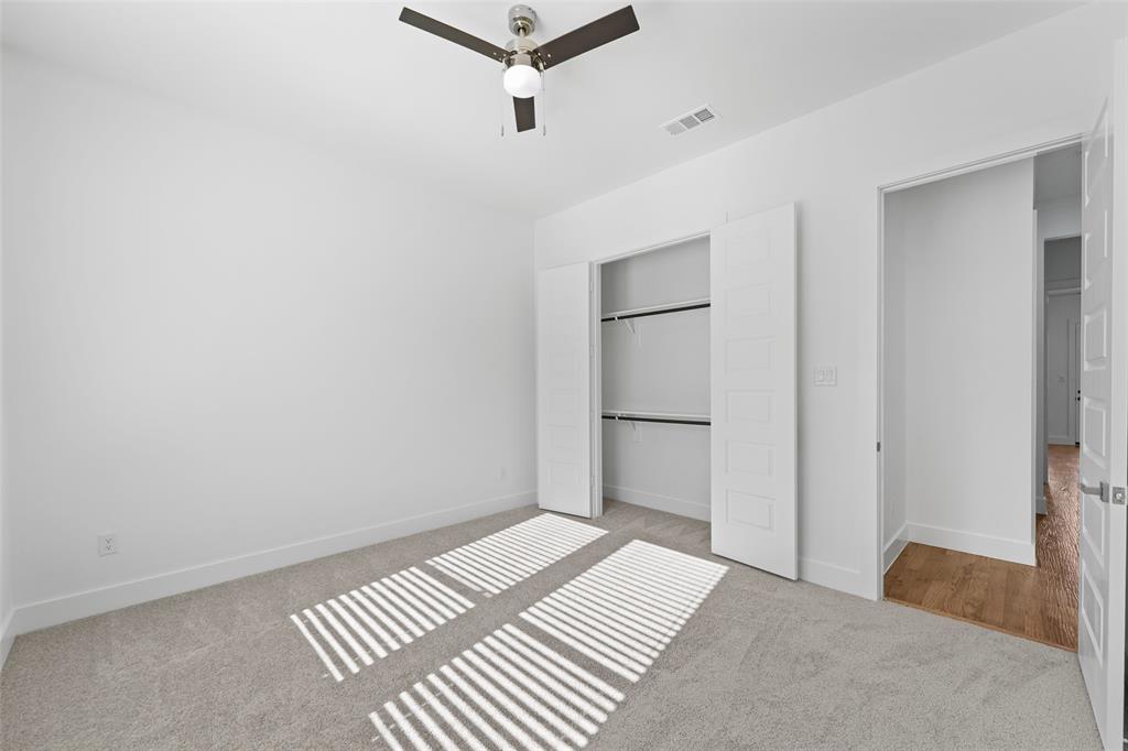 1320 Compton Street Dallas, TX 75203 - Photo 35 of 40