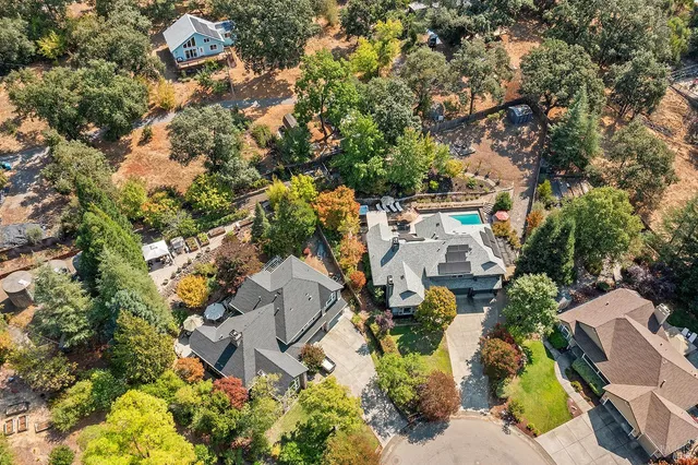 $1,750,000 | 3991 Haven Court, Sebastopol, CA 95472