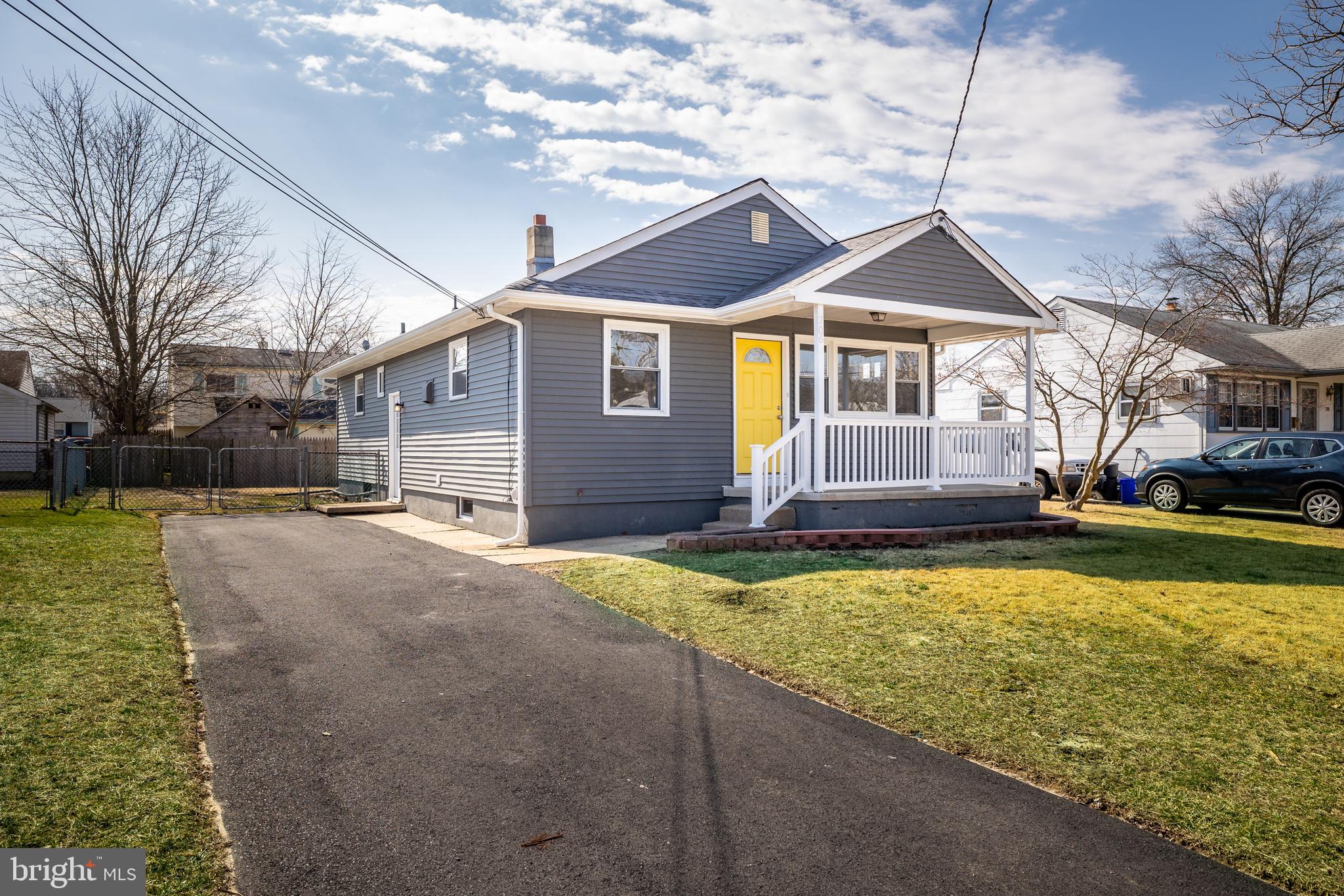 706 Jackson Avenue Magnolia, NJ 08049 - Photo 2 of 23